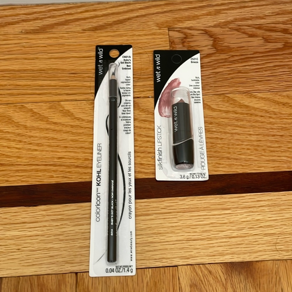 NEW Wet n Wild Lipstick and Eyeliner bundle